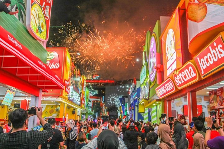 Asyik, Lansia Gratis Masuk Jakarta Fair 2025