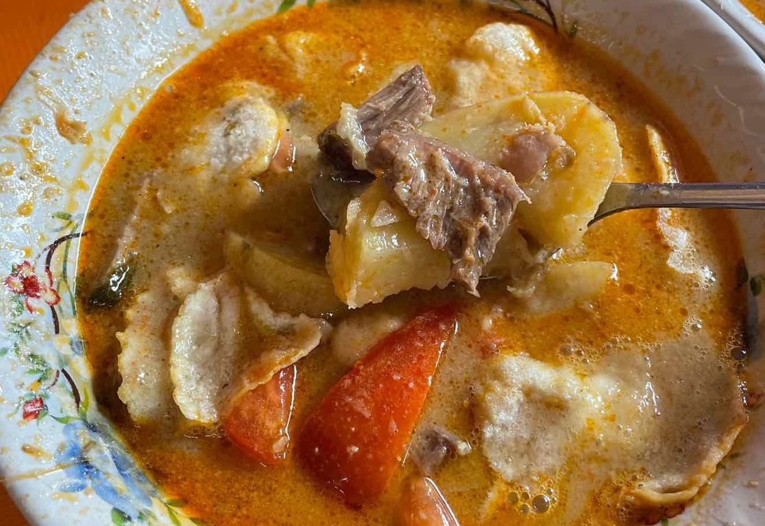 Soto Betawi Globe Haji Oji, Menu Legendaris di Pasar Baru