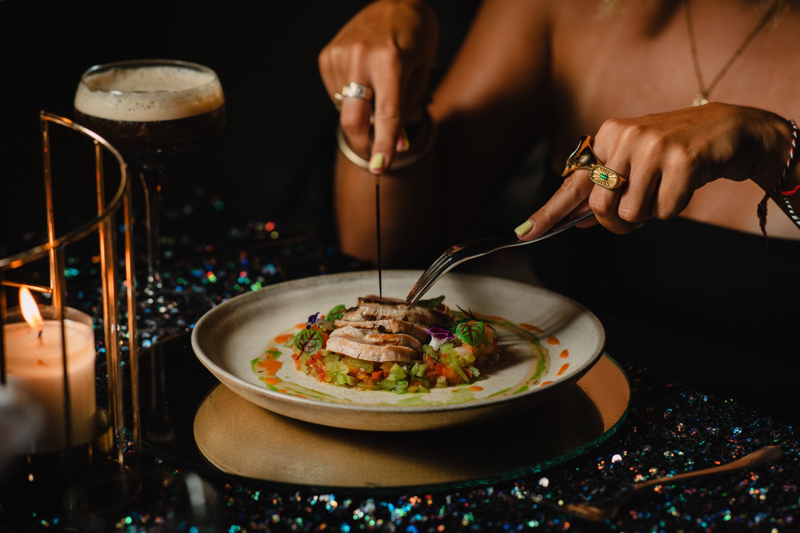 World Discovery Steak, Menu Unggulan AKAR untuk Kuliner Steakhouse Klasik