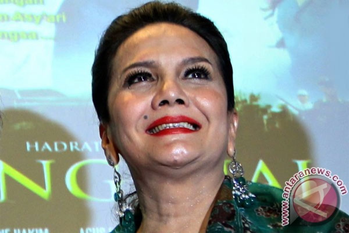 Christine Hakim Raih Lifetime Achievement Award di MGGA 2024