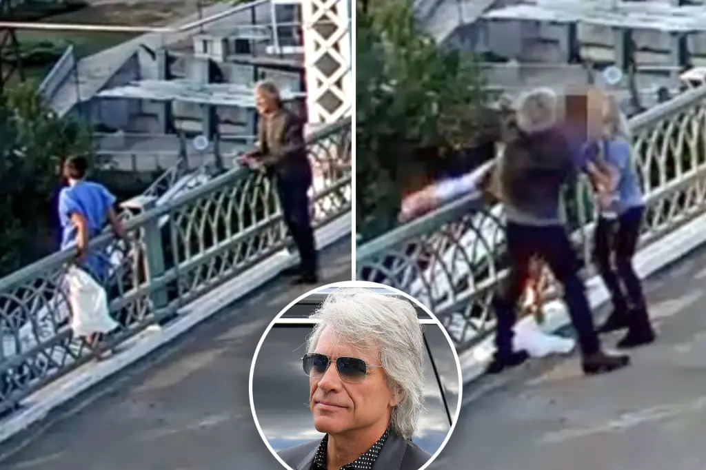 Salut, Jon Bon Jovi Selamatkan Wanita dari Tepi Jembatan