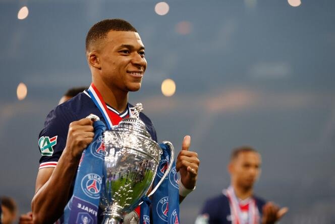 Trofi Coupe de France Jadi Persembahan Terakhir Mbappe