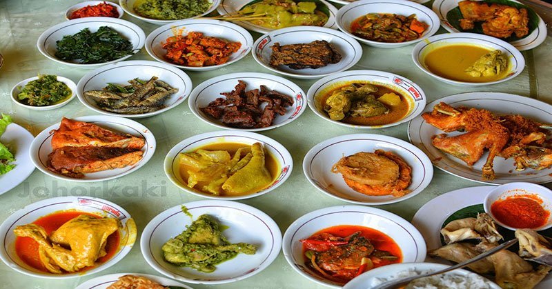 Daftar Rumah Makan Padang Legendaris di Jakarta