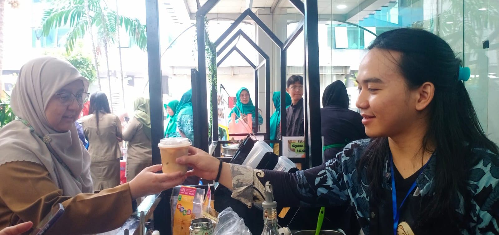 Ma'Ci Coffee, Aroma, Rasa, dan Cerita di Setiap Cangkir Kopi