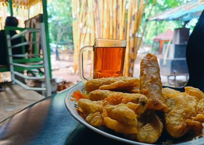 Bambu Kuning, Tongkrongan Nyaman untuk Goweser dan Pencinta Kuliner Khas Betawi