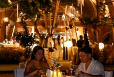 Menikmati Sajian Spesial Medovik, Caviar, Vodka, dan Champagne di Nusa Dua