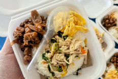 Modal Rp 5.000 Bisa Makan Enak! Pasutri di Magelang Ini Viral Lewat Nasi Cokot dan Aksi Sosialnya
