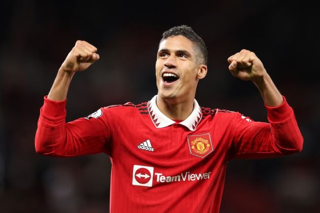Raphael Varane Putuskan Pergi dari Manchester United