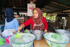 Dawet Bantul, Minuman Segar di Tengah Keramaian Pasar Ngasem, Yogyakarta