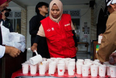 Teh Celup Sosro Hadirkan 27.000 Hidangan di 83 Masjid Wilayah Jawa Barat